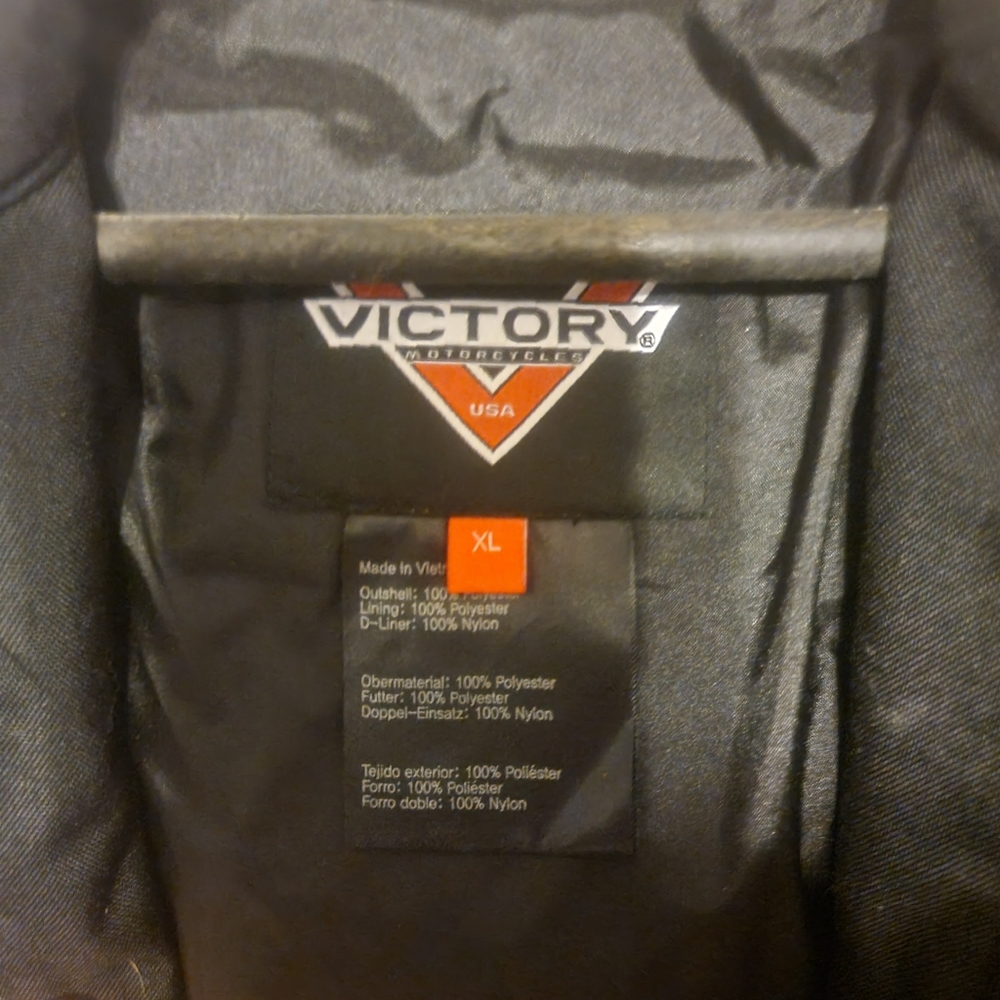Victory Motorcycle Jacket - Picture 3 of 3